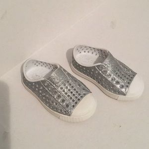 Toddler Girl’s Native Silver Glitter Sparkle Shoes
